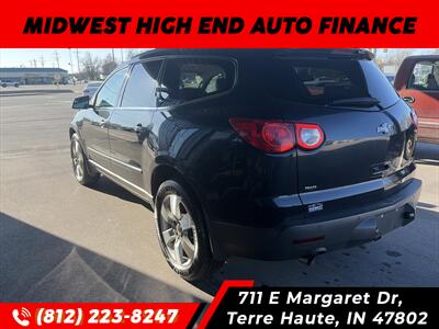 2011 Chevrolet Traverse LTZ   - Photo 3 - Terre Haute, IN 47802