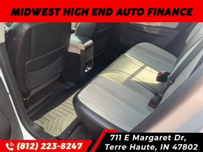2015 Chevrolet Equinox LTZ   - Photo 8 - Terre Haute, IN 47802