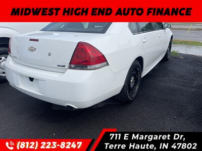 2013 Chevrolet Impala Police   - Photo 2 - Terre Haute, IN 47802