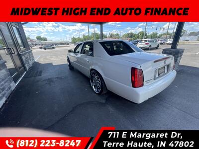 2004 Cadillac DeVille   - Photo 2 - Terre Haute, IN 47802