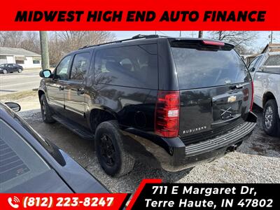 2010 Chevrolet Suburban LT   - Photo 3 - Terre Haute, IN 47802