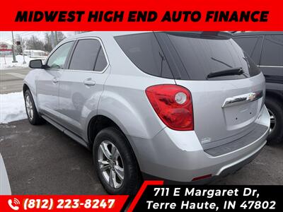 2010 Chevrolet Equinox LT   - Photo 3 - Terre Haute, IN 47802