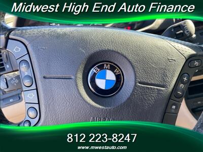 2004 BMW 325i   - Photo 12 - Terre Haute, IN 47802