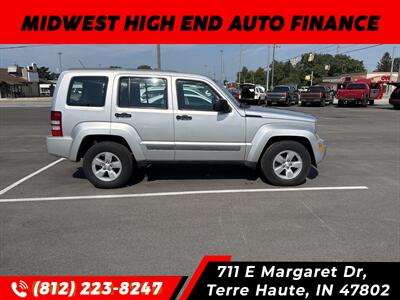 2012 Jeep Liberty Sport   - Photo 2 - Terre Haute, IN 47802