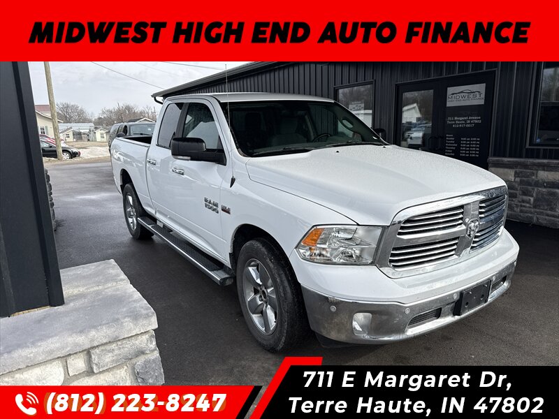 2017 RAM 1500 SLT  
