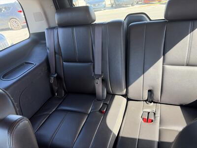 2013 Chevrolet Tahoe LT   - Photo 10 - Terre Haute, IN 47802