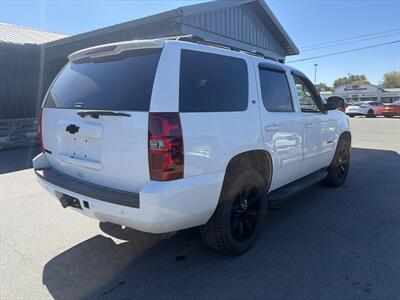 2013 Chevrolet Tahoe LT   - Photo 5 - Terre Haute, IN 47802