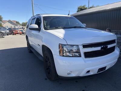 2013 Chevrolet Tahoe LT   - Photo 3 - Terre Haute, IN 47802