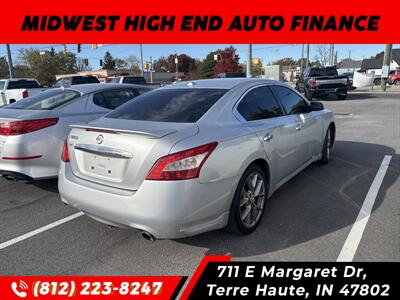 2011 Nissan Maxima 3.5 S   - Photo 2 - Terre Haute, IN 47802