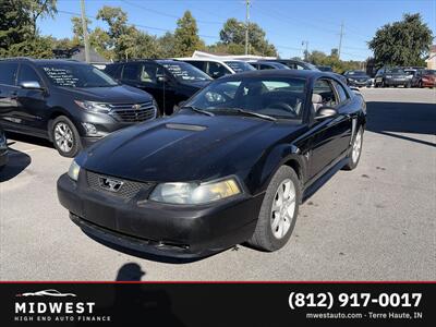 2001 Ford Mustang   - Photo 1 - Terre Haute, IN 47802