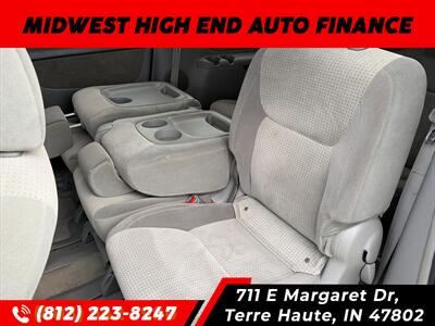 2010 Toyota Sienna CE 7-Passenger   - Photo 6 - Terre Haute, IN 47802