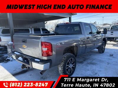 2012 Chevrolet Silverado 2500 LT   - Photo 2 - Terre Haute, IN 47802