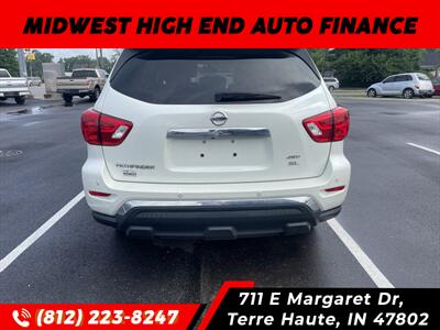 2018 Nissan Pathfinder SL   - Photo 3 - Terre Haute, IN 47802