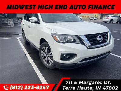 2018 Nissan Pathfinder SL   - Photo 1 - Terre Haute, IN 47802