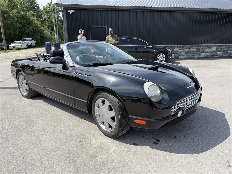 2002 Ford Thunderbird Deluxe