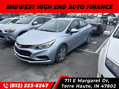 2018 Chevrolet Cruze LS Auto   - Photo 4 - Terre Haute, IN 47802