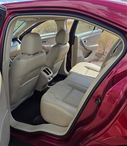 2014 Ford Taurus SEL   - Photo 13 - Florence, AZ 85132