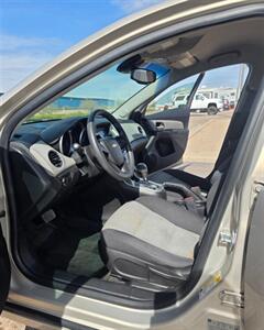 2012 Chevrolet Cruze LS - Photo 10 - Florence, AZ 85132