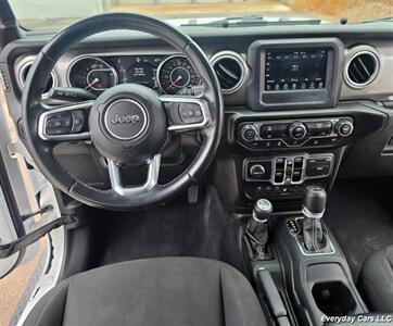 2020 Jeep Wrangler Unlimited Sahara - Photo 13 - Florence, AZ 85132