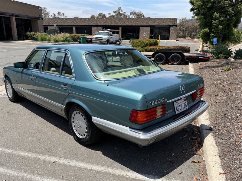 1986 Mercedes-Benz 300 SDL - Photo 3 - Spring Valley, CA 91978