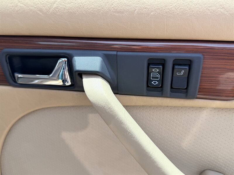 1986 Mercedes-Benz 300 SDL - Photo 50 - Spring Valley, CA 91978