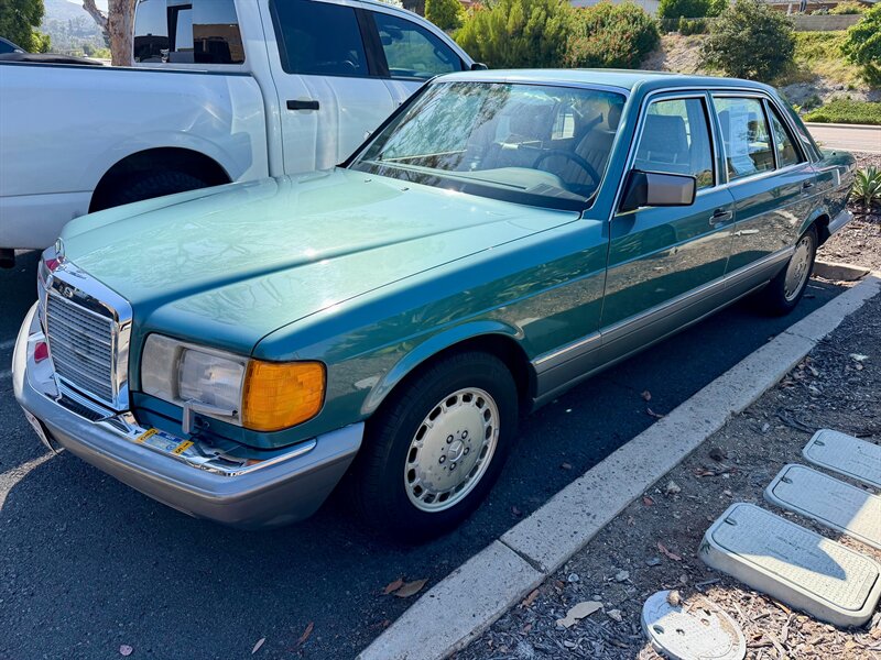 1986 Mercedes-Benz 300 SDL  