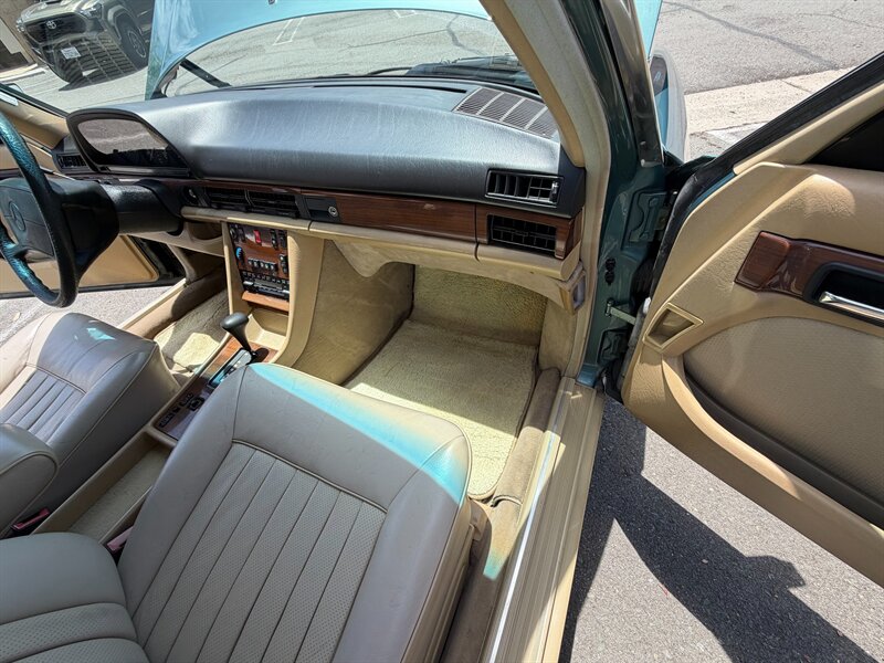 1986 Mercedes-Benz 300 SDL - Photo 56 - Spring Valley, CA 91978