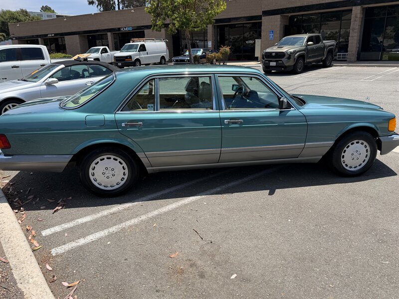 1986 Mercedes-Benz 300 SDL - Photo 6 - Spring Valley, CA 91978