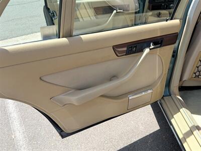 1986 Mercedes-Benz 300 SDL - Photo 40 - Spring Valley, CA 91978