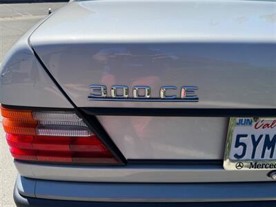 1988 Mercedes-Benz 300 CE   - Photo 9 - Spring Valley, CA 91978