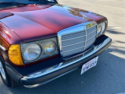 1983 Mercedes-Benz 300 TD   - Photo 8 - Spring Valley, CA 91978