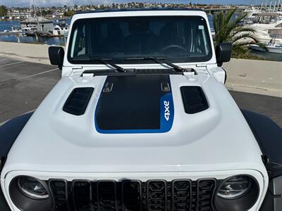 2024 Jeep Wrangler Rubicon 4xe   - Photo 11 - Spring Valley, CA 91978