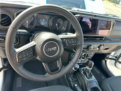 2024 Jeep Wrangler Rubicon 4xe   - Photo 27 - Spring Valley, CA 91978