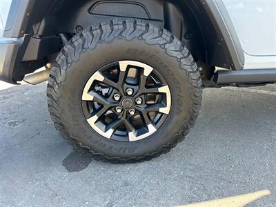 2024 Jeep Wrangler Rubicon 4xe   - Photo 15 - Spring Valley, CA 91978
