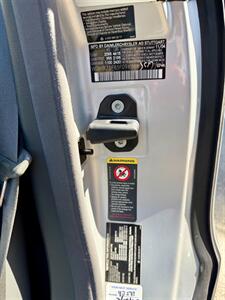 2005 Mercedes-Benz SL 500 - Photo 32 - Spring Valley, CA 91978