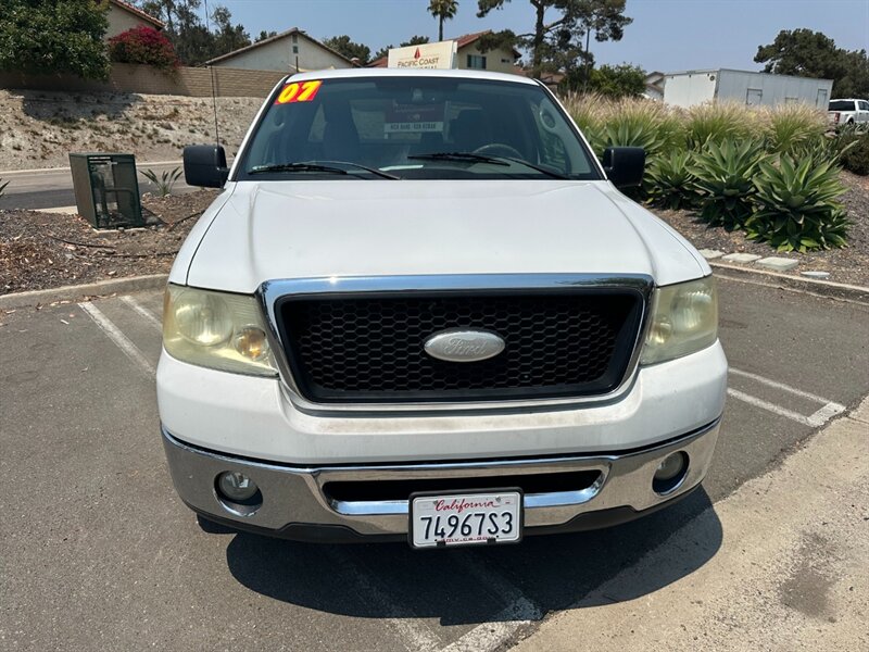 2007 Ford F-150 XLT photo 4