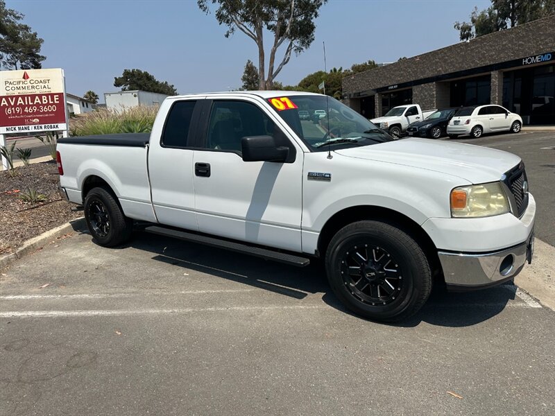2007 Ford F-150 XLT photo 6