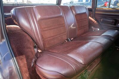 1990 Jeep Grand Wagoneer   - Photo 91 - Spring Valley, CA 91978
