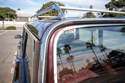 1990 Jeep Grand Wagoneer   - Photo 36 - Spring Valley, CA 91978