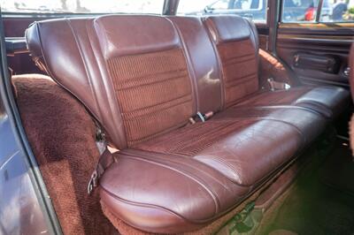 1990 Jeep Grand Wagoneer   - Photo 90 - Spring Valley, CA 91978