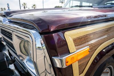 1990 Jeep Grand Wagoneer   - Photo 26 - Spring Valley, CA 91978