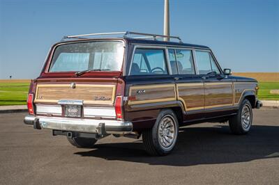 1990 Jeep Grand Wagoneer   - Photo 9 - Spring Valley, CA 91978