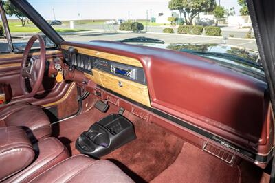 1990 Jeep Grand Wagoneer   - Photo 60 - Spring Valley, CA 91978