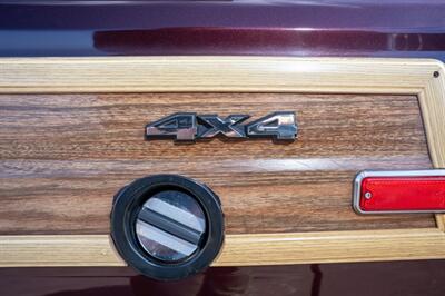 1990 Jeep Grand Wagoneer   - Photo 19 - Spring Valley, CA 91978