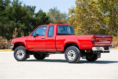1992 Toyota Pickup Deluxe   - Photo 3 - Spring Valley, CA 91978