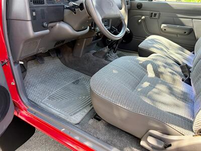 1992 Toyota Tacoma Deluxe 2dr Deluxe - Photo 22 - Spring Valley, CA 91978