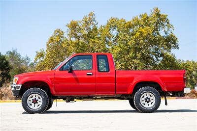 1992 Toyota Pickup Deluxe   - Photo 4 - Spring Valley, CA 91978