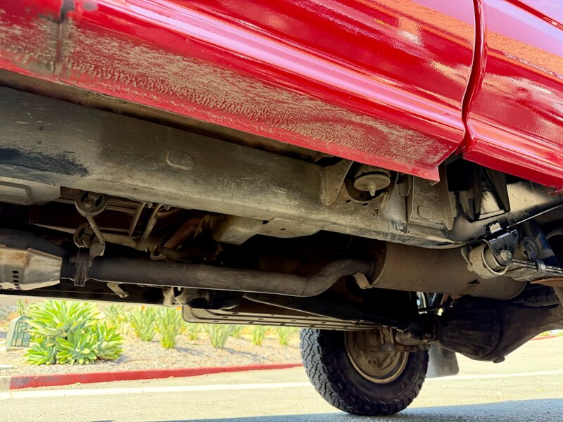 1992 Toyota Tacoma Deluxe 2dr Deluxe - Photo 34 - Spring Valley, CA 91978
