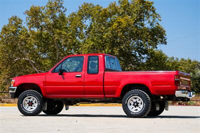 1992 Toyota Pickup Deluxe   - Photo 2 - Spring Valley, CA 91978