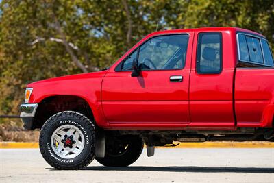 1992 Toyota Pickup Deluxe   - Photo 7 - Spring Valley, CA 91978
